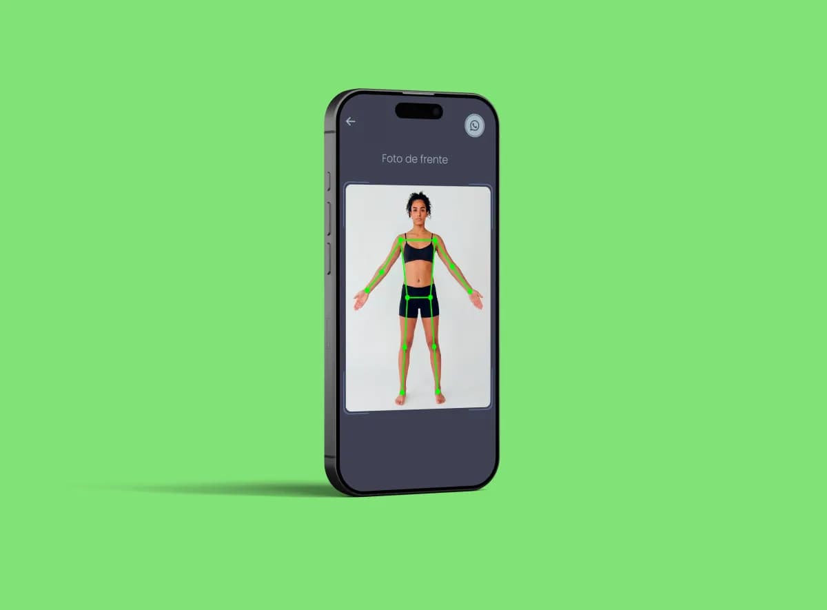 Visual oficial do SHAPED mostrando a análise corporal por foto no celular.
